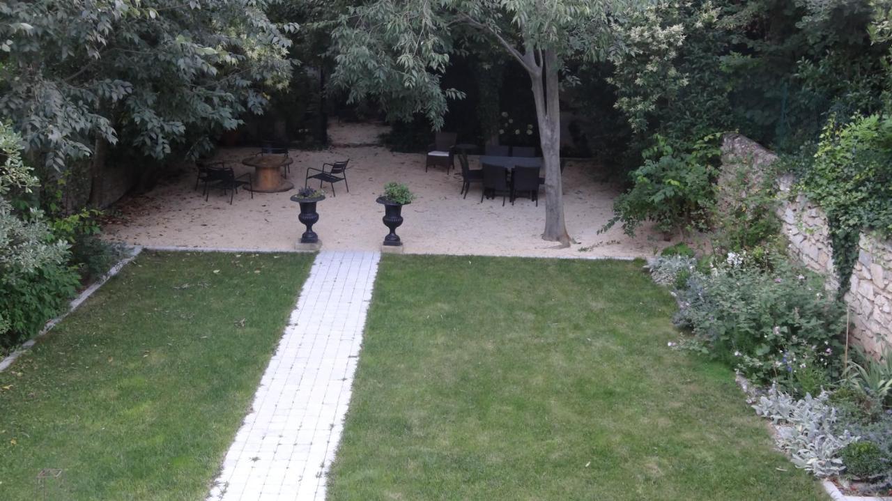 Chambre Cote Jardin Ним Экстерьер фото