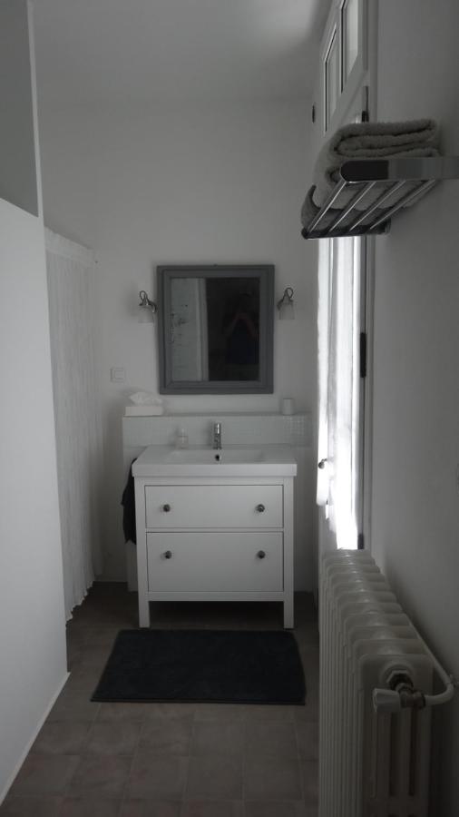 Chambre Cote Jardin Ним Экстерьер фото
