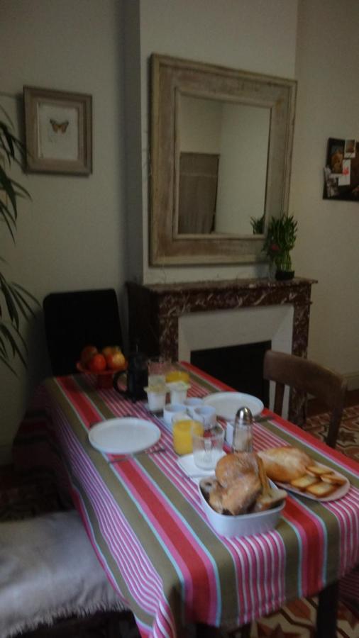 Chambre Cote Jardin Ним Экстерьер фото
